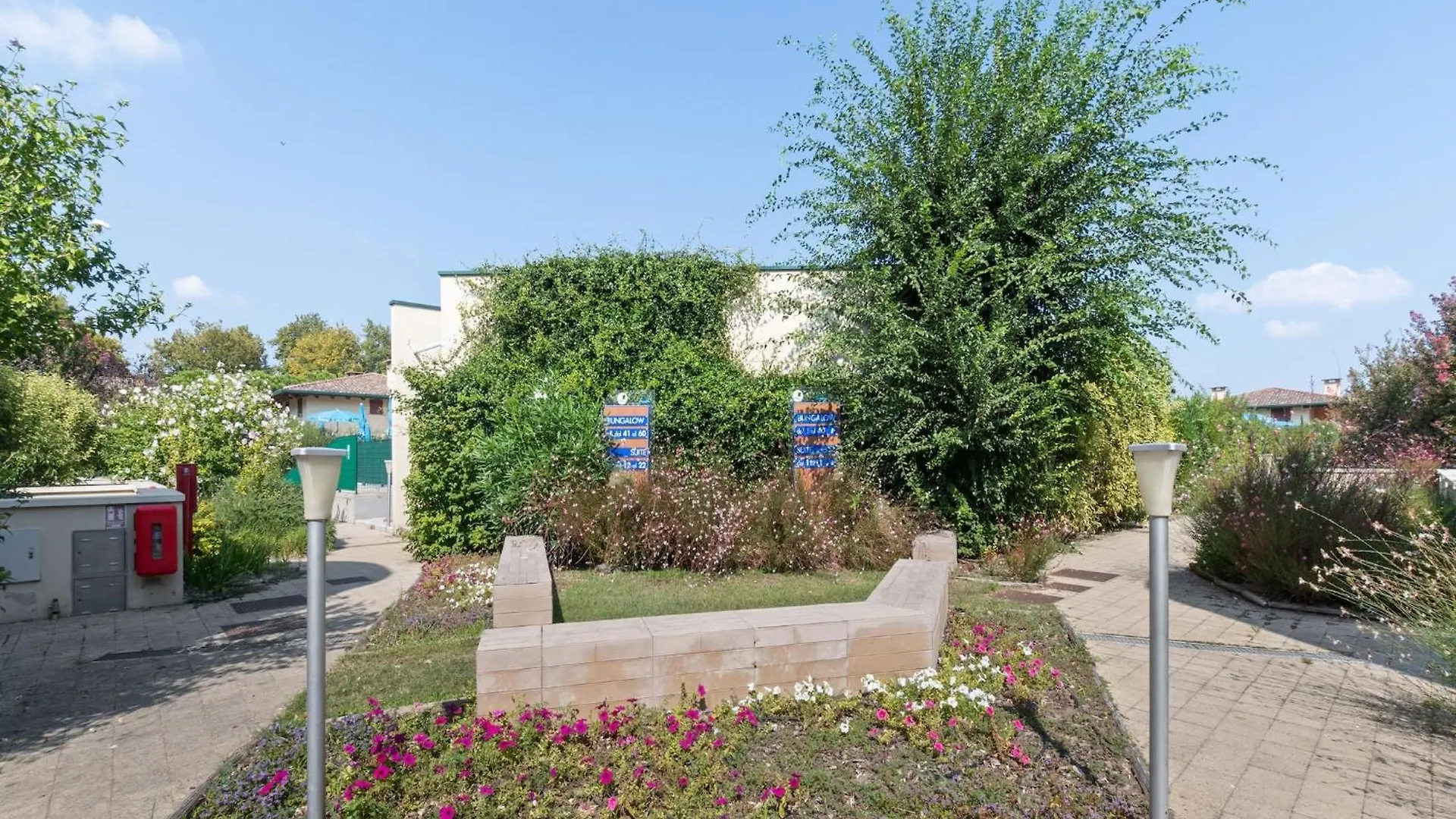 Cosy Apartment In Lido Delle Nazioni With Pool Comacchio