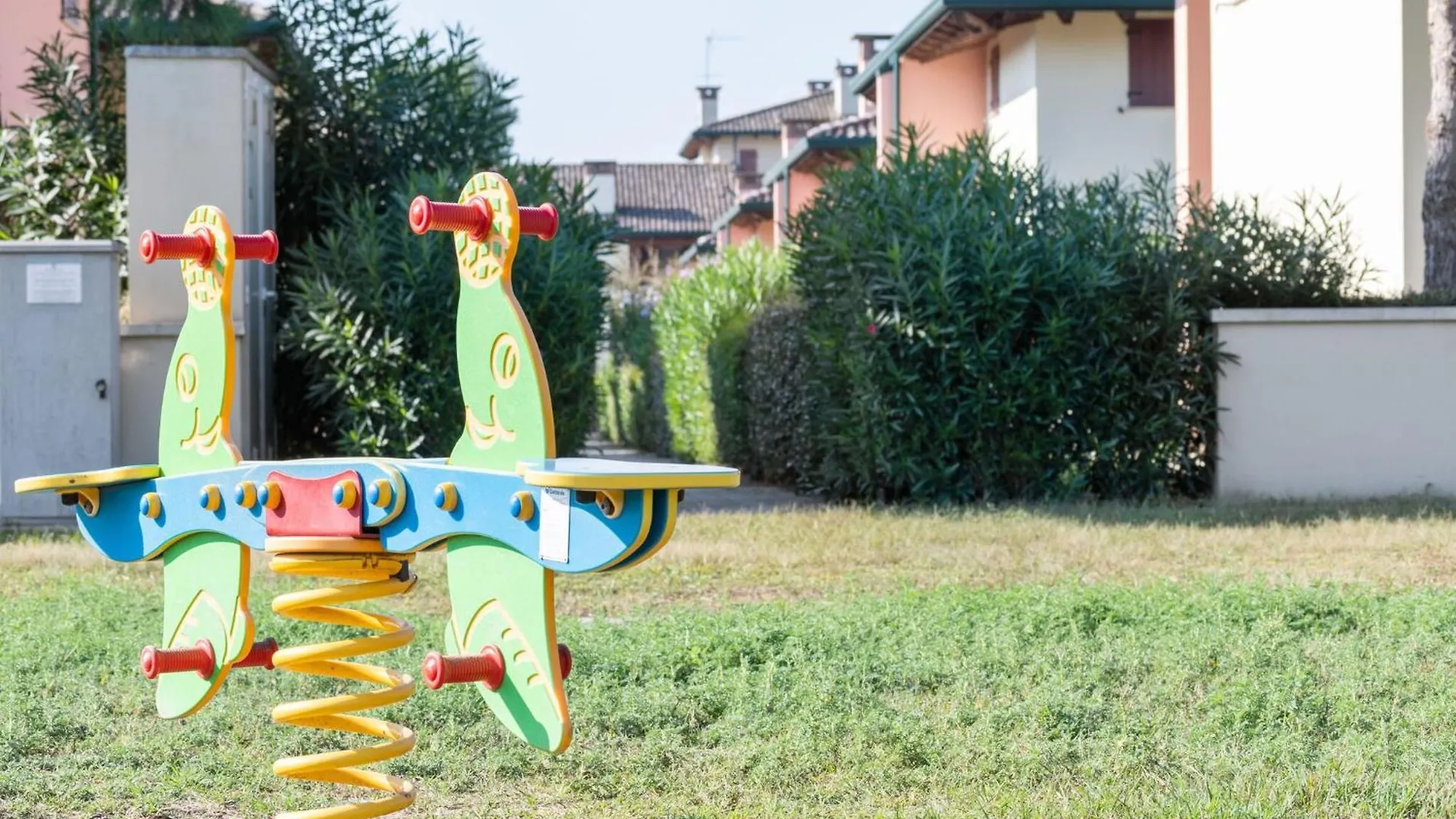 Cosy Apartment In Lido Delle Nazioni With Pool Comacchio